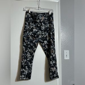 Lululemon cropped leggings